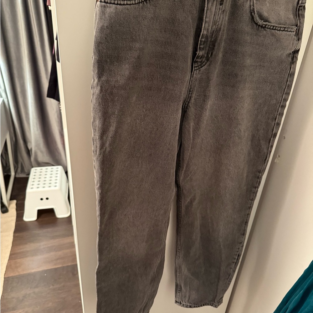 Zara Men's Charcoal Straight Jeans